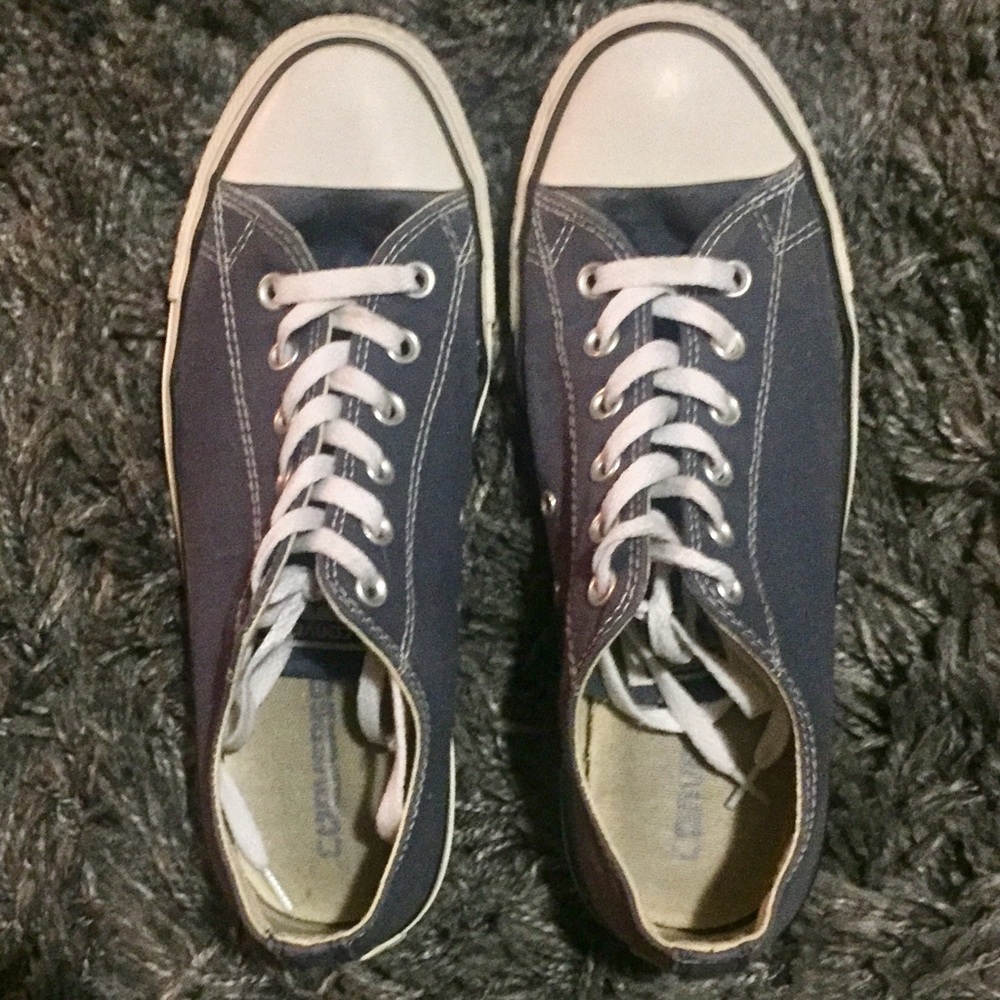 Low top Chuck Taylors - size 8 men/10 women